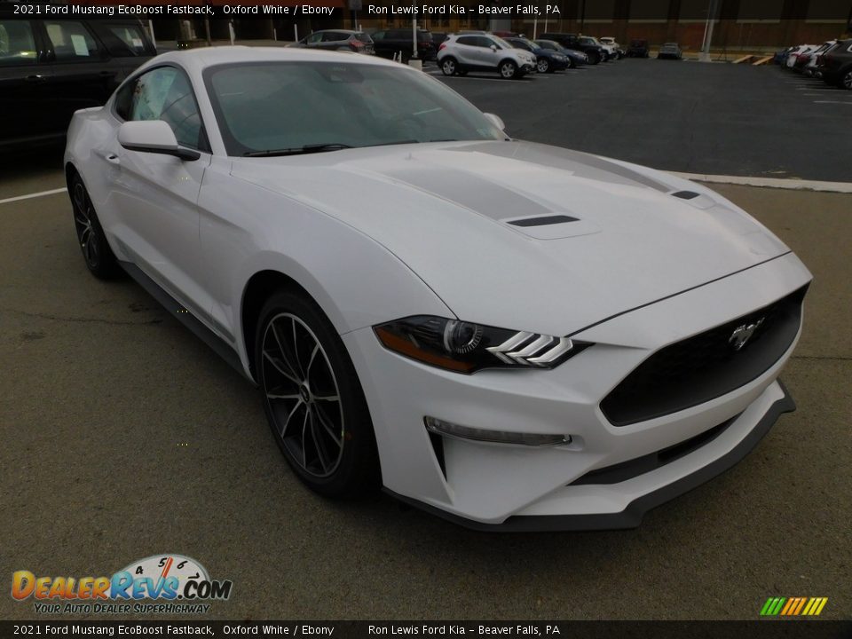 2021 Ford Mustang EcoBoost Fastback Oxford White / Ebony Photo #9