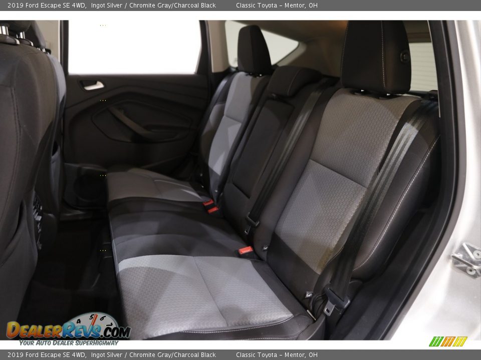 2019 Ford Escape SE 4WD Ingot Silver / Chromite Gray/Charcoal Black Photo #16