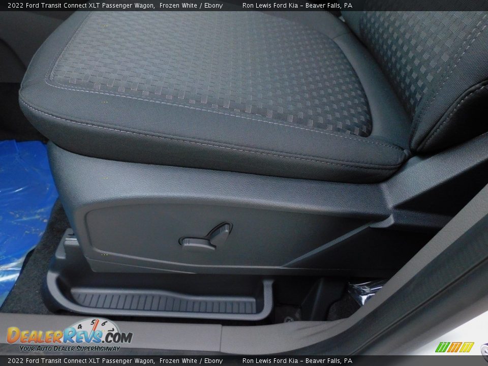 Front Seat of 2022 Ford Transit Connect XLT Passenger Wagon Photo #11