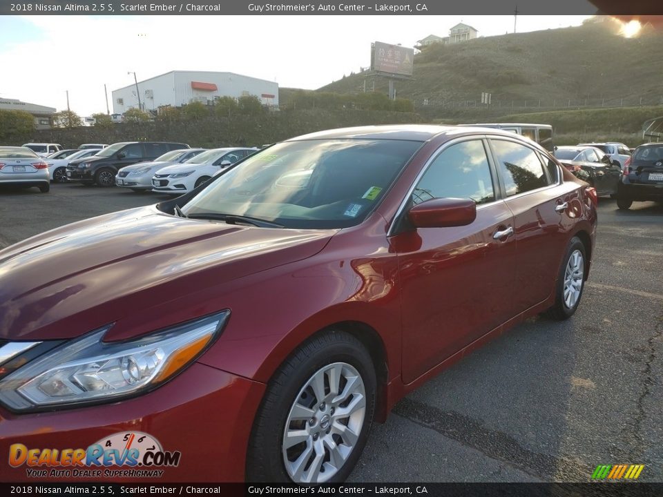 2018 Nissan Altima 2.5 S Scarlet Ember / Charcoal Photo #3