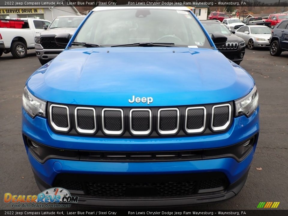 2022 Jeep Compass Latitude 4x4 Laser Blue Pearl / Steel Gray Photo #9