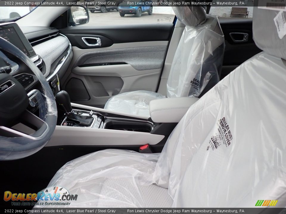 2022 Jeep Compass Latitude 4x4 Laser Blue Pearl / Steel Gray Photo #11