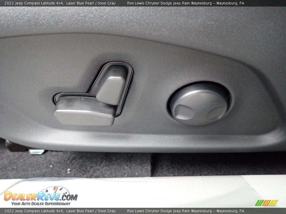 2022 Jeep Compass Latitude 4x4 Laser Blue Pearl / Steel Gray Photo #16