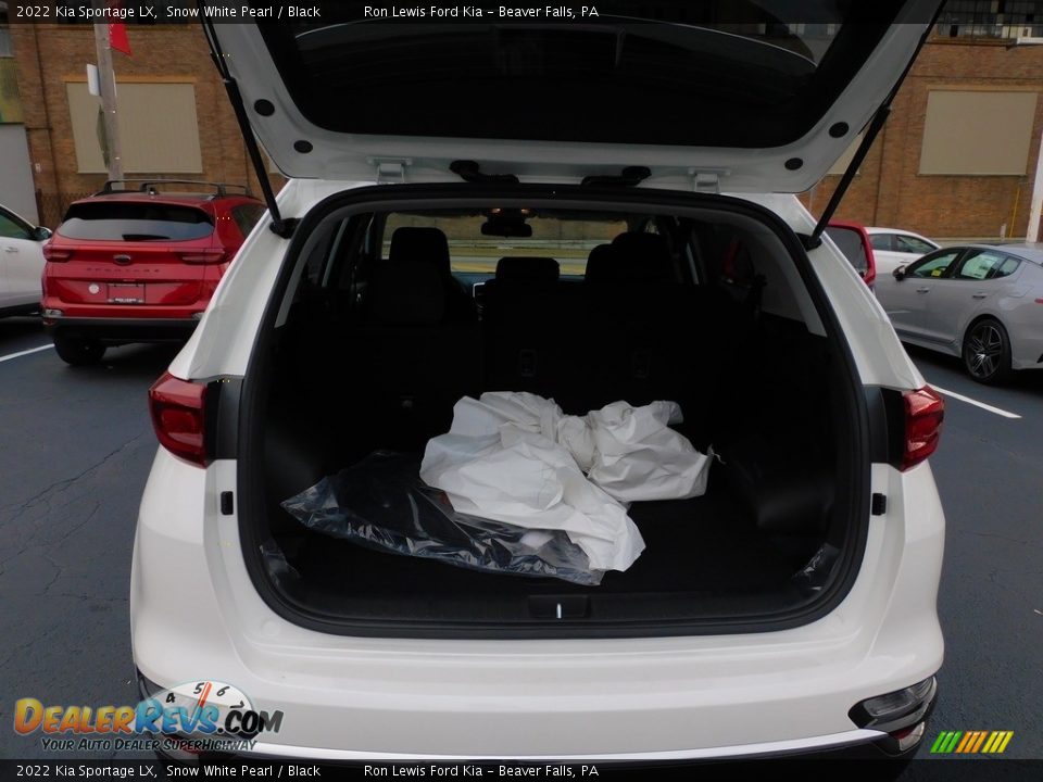 2022 Kia Sportage LX Snow White Pearl / Black Photo #4