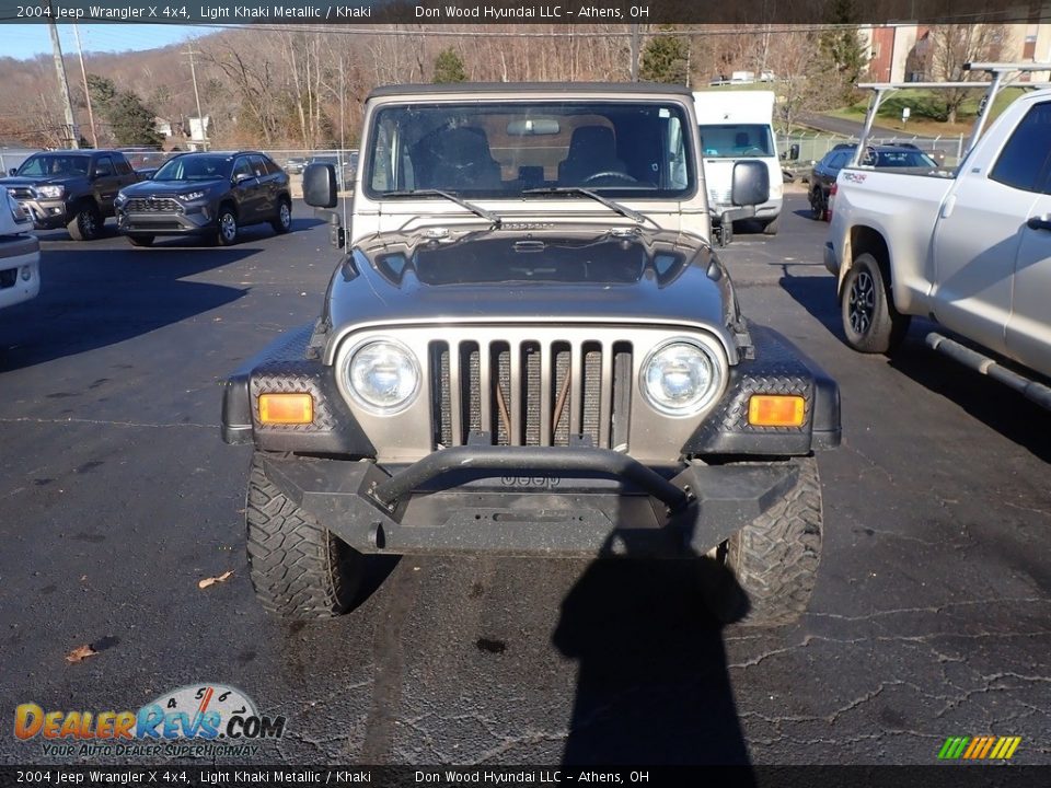 2004 Jeep Wrangler X 4x4 Light Khaki Metallic / Khaki Photo #4