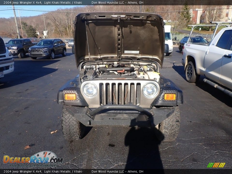 2004 Jeep Wrangler X 4x4 Light Khaki Metallic / Khaki Photo #5