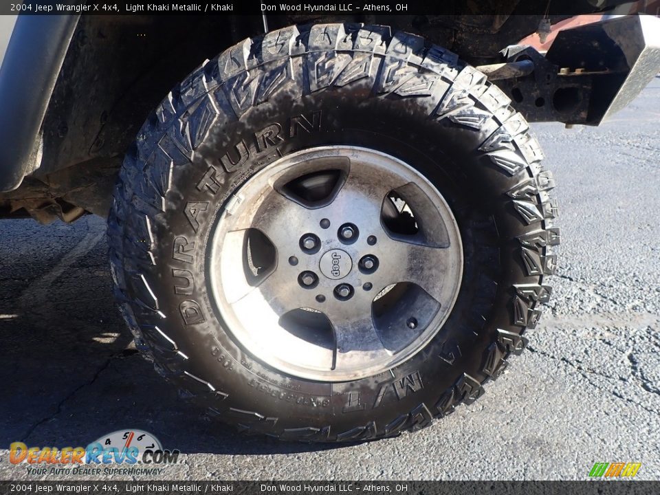 2004 Jeep Wrangler X 4x4 Light Khaki Metallic / Khaki Photo #13