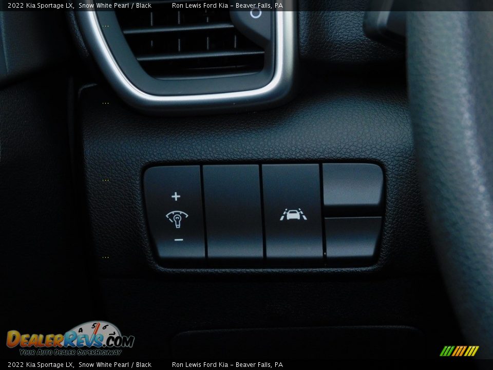 2022 Kia Sportage LX Snow White Pearl / Black Photo #18