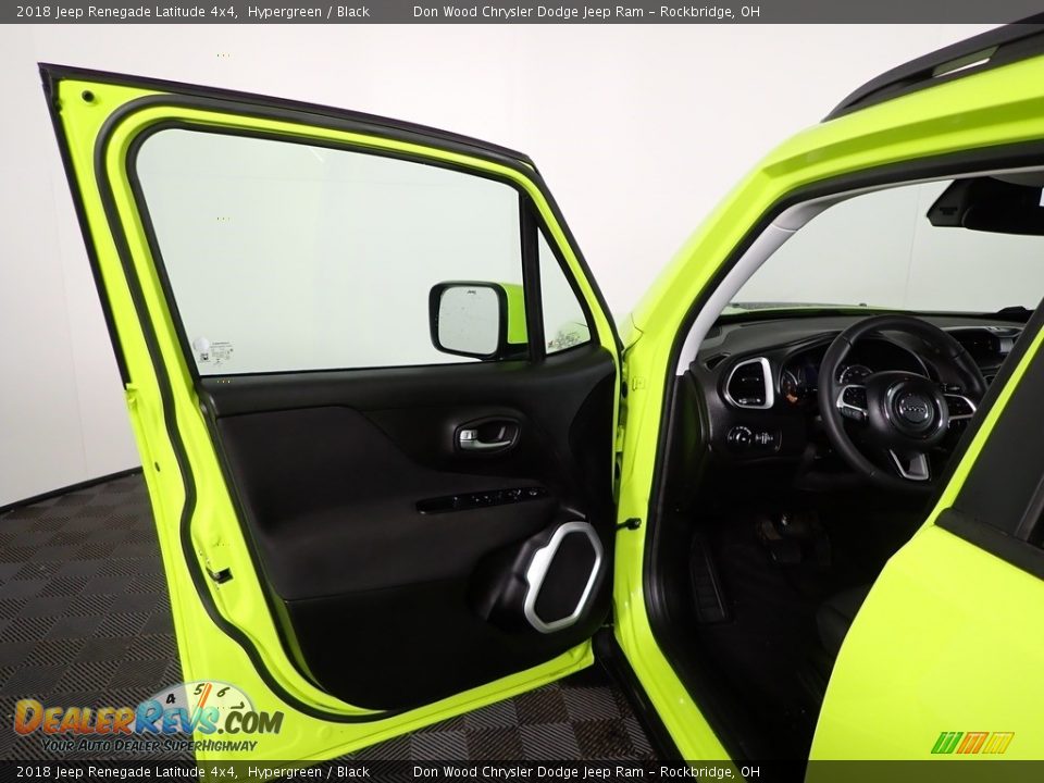 2018 Jeep Renegade Latitude 4x4 Hypergreen / Black Photo #17