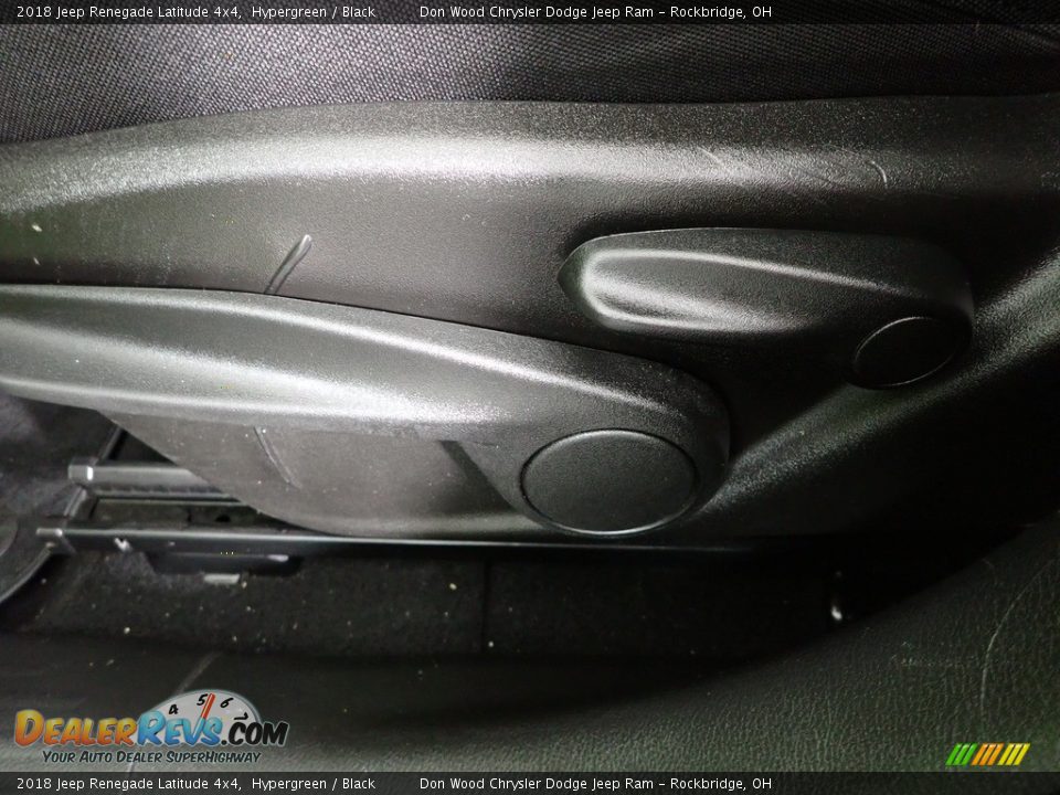 2018 Jeep Renegade Latitude 4x4 Hypergreen / Black Photo #19
