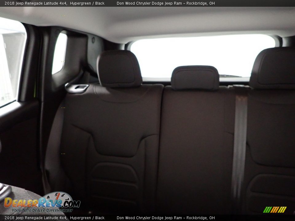 2018 Jeep Renegade Latitude 4x4 Hypergreen / Black Photo #28