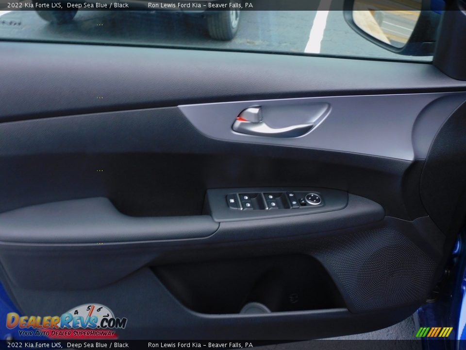 2022 Kia Forte LXS Deep Sea Blue / Black Photo #14