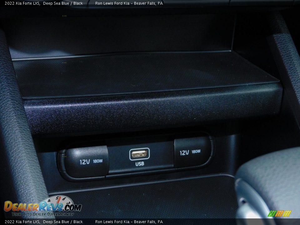 2022 Kia Forte LXS Deep Sea Blue / Black Photo #18