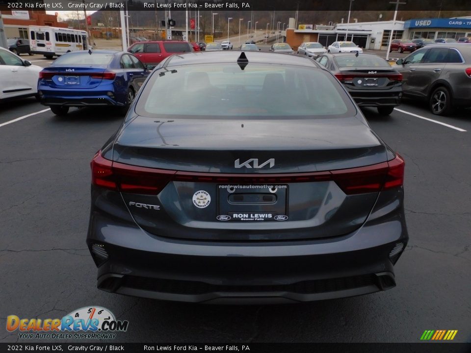 2022 Kia Forte LXS Gravity Gray / Black Photo #3