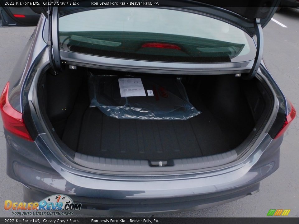 2022 Kia Forte LXS Gravity Gray / Black Photo #4