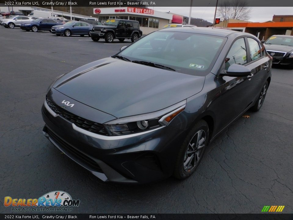 2022 Kia Forte LXS Gravity Gray / Black Photo #7