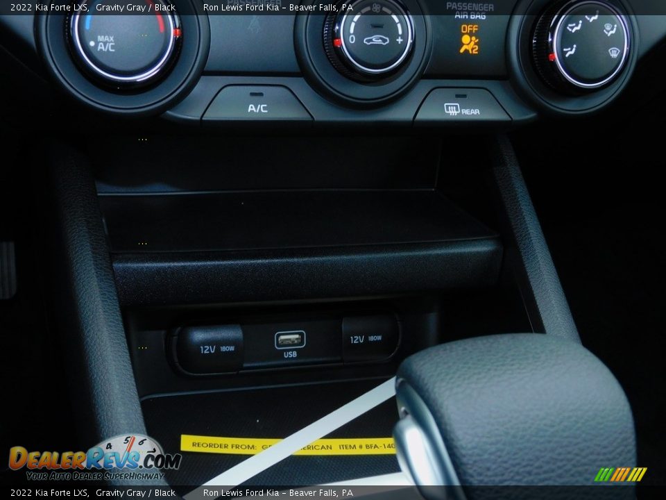 2022 Kia Forte LXS Gravity Gray / Black Photo #18