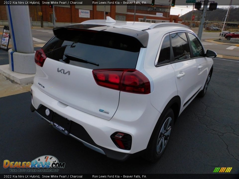 2022 Kia Niro LX Hybrid Snow White Pearl / Charcoal Photo #2
