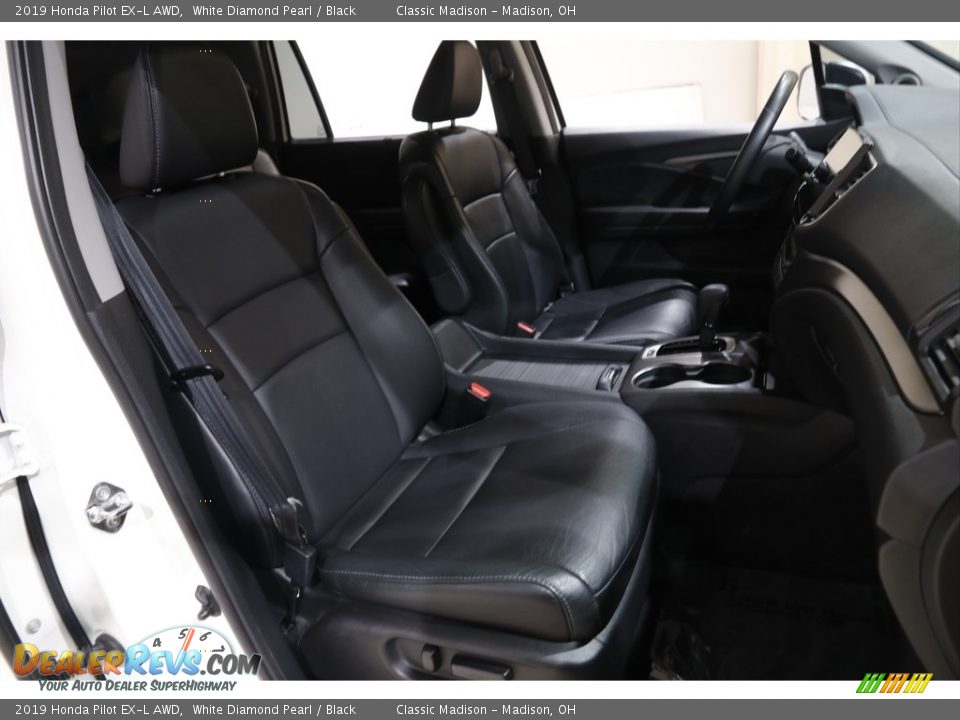 2019 Honda Pilot EX-L AWD White Diamond Pearl / Black Photo #16
