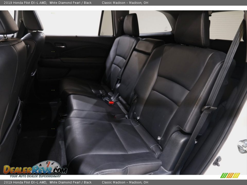 2019 Honda Pilot EX-L AWD White Diamond Pearl / Black Photo #18