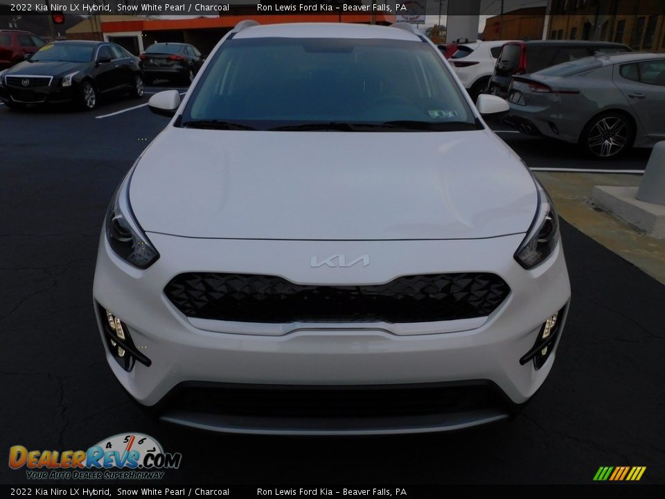 2022 Kia Niro LX Hybrid Snow White Pearl / Charcoal Photo #8