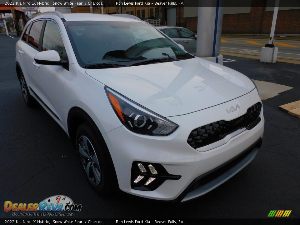 2022 Kia Niro LX Hybrid Snow White Pearl / Charcoal Photo #9