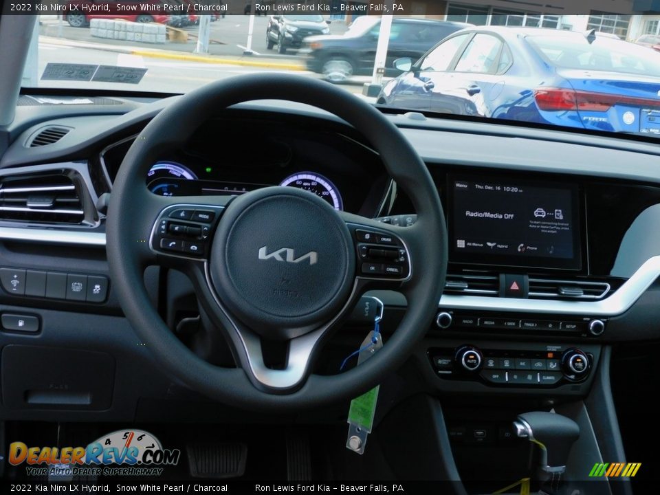 2022 Kia Niro LX Hybrid Snow White Pearl / Charcoal Photo #13
