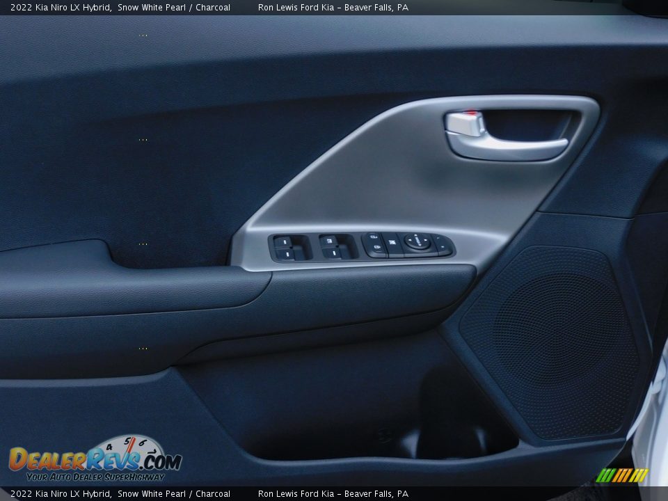 2022 Kia Niro LX Hybrid Snow White Pearl / Charcoal Photo #14