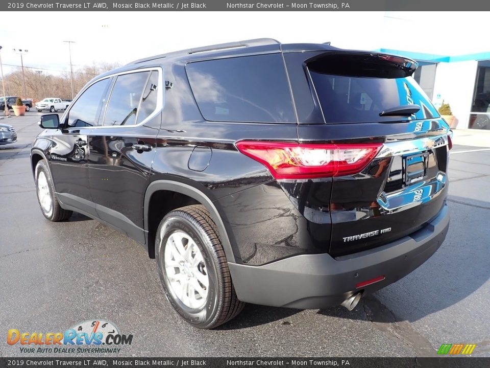 2019 Chevrolet Traverse LT AWD Mosaic Black Metallic / Jet Black Photo #4