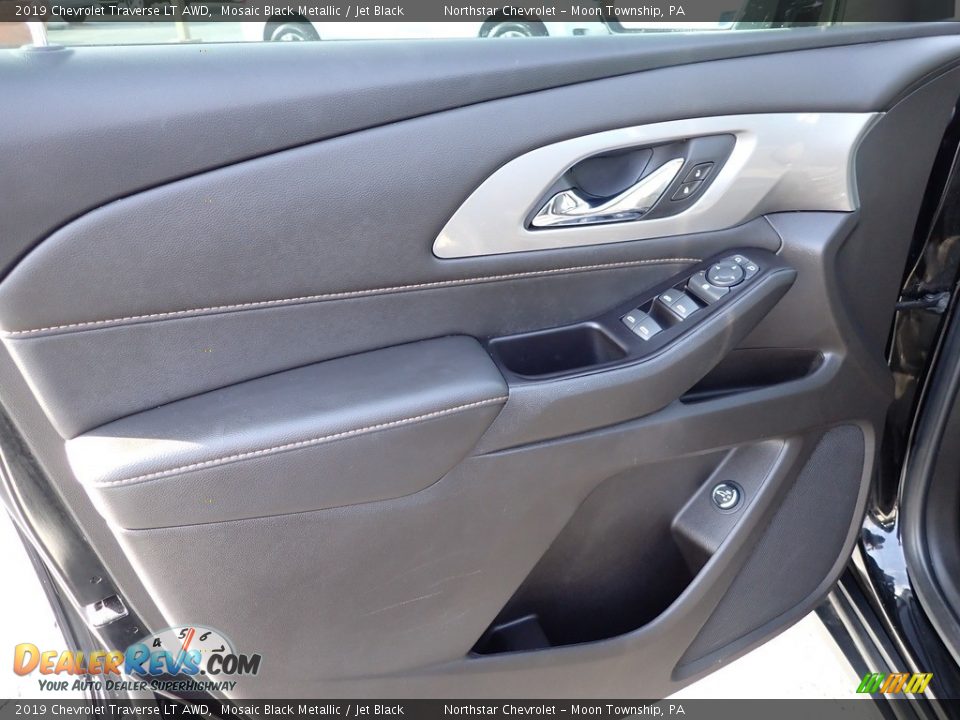 2019 Chevrolet Traverse LT AWD Mosaic Black Metallic / Jet Black Photo #24