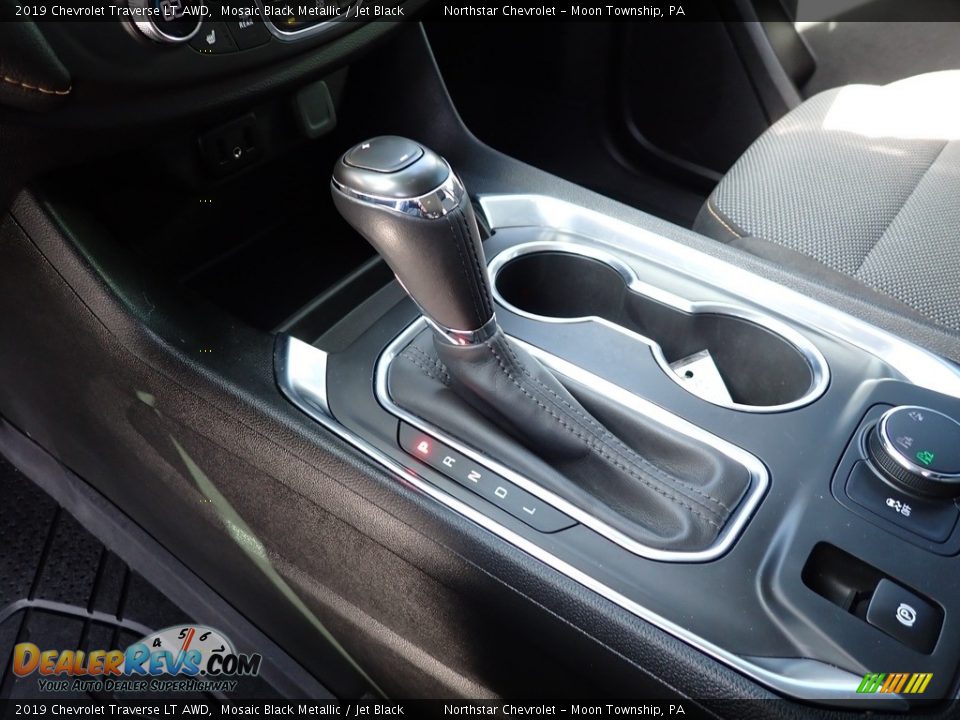 2019 Chevrolet Traverse LT AWD Mosaic Black Metallic / Jet Black Photo #26