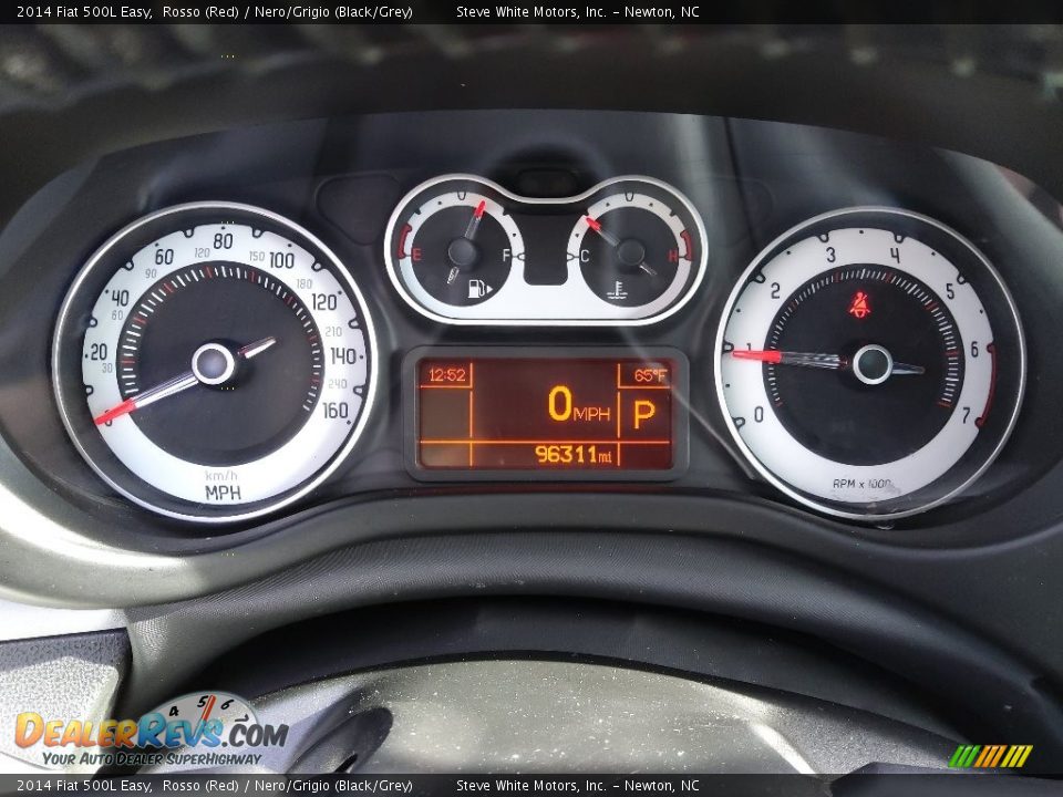 2014 Fiat 500L Easy Gauges Photo #23