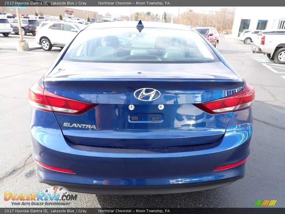 2017 Hyundai Elantra SE Lakeside Blue / Gray Photo #6