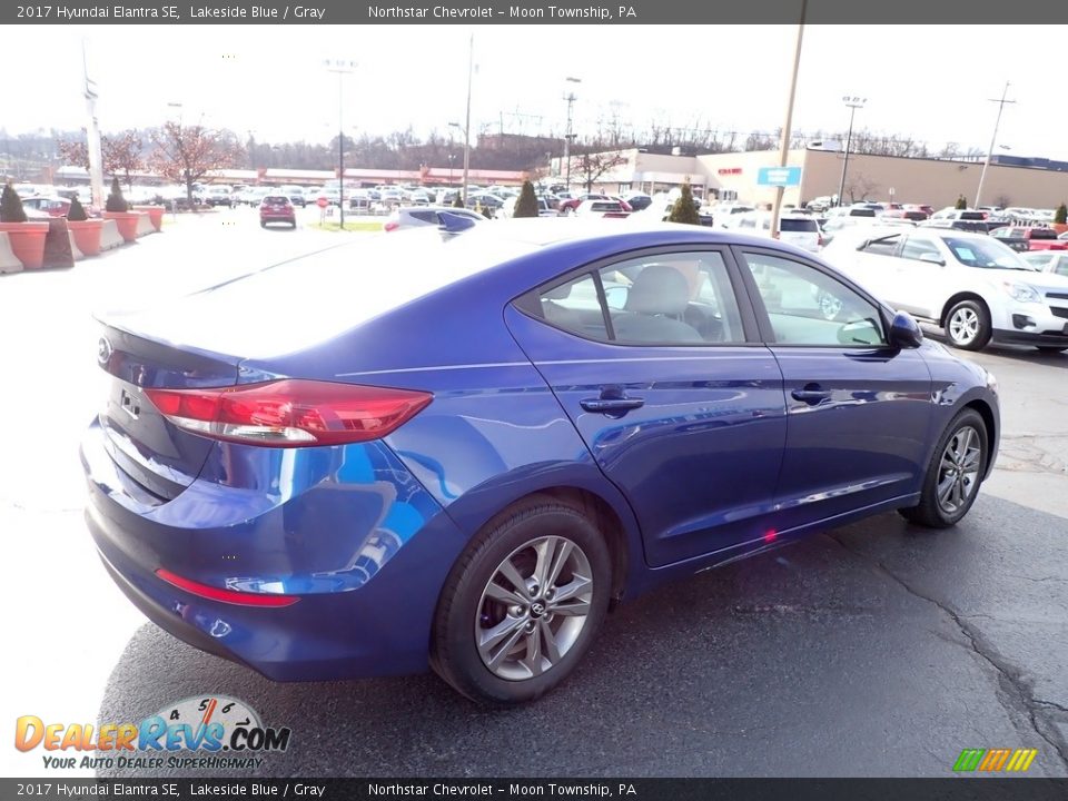 2017 Hyundai Elantra SE Lakeside Blue / Gray Photo #8