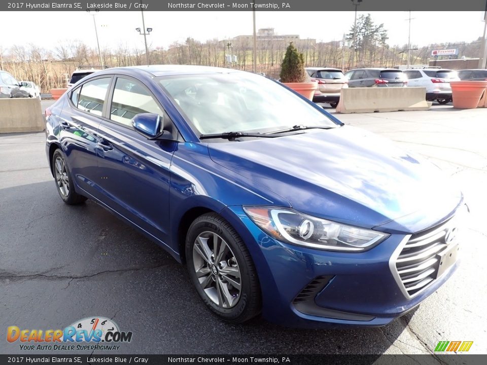 2017 Hyundai Elantra SE Lakeside Blue / Gray Photo #10