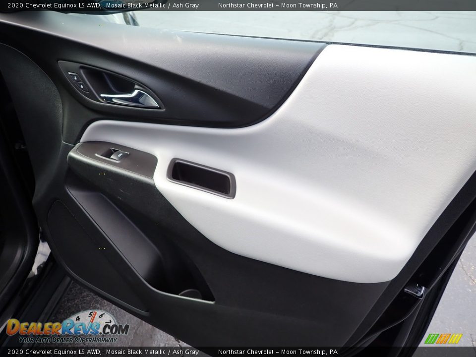 2020 Chevrolet Equinox LS AWD Mosaic Black Metallic / Ash Gray Photo #17