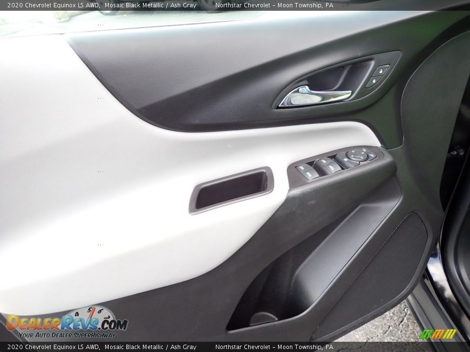2020 Chevrolet Equinox LS AWD Mosaic Black Metallic / Ash Gray Photo #24
