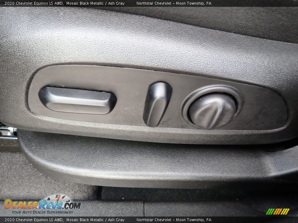 2020 Chevrolet Equinox LS AWD Mosaic Black Metallic / Ash Gray Photo #25
