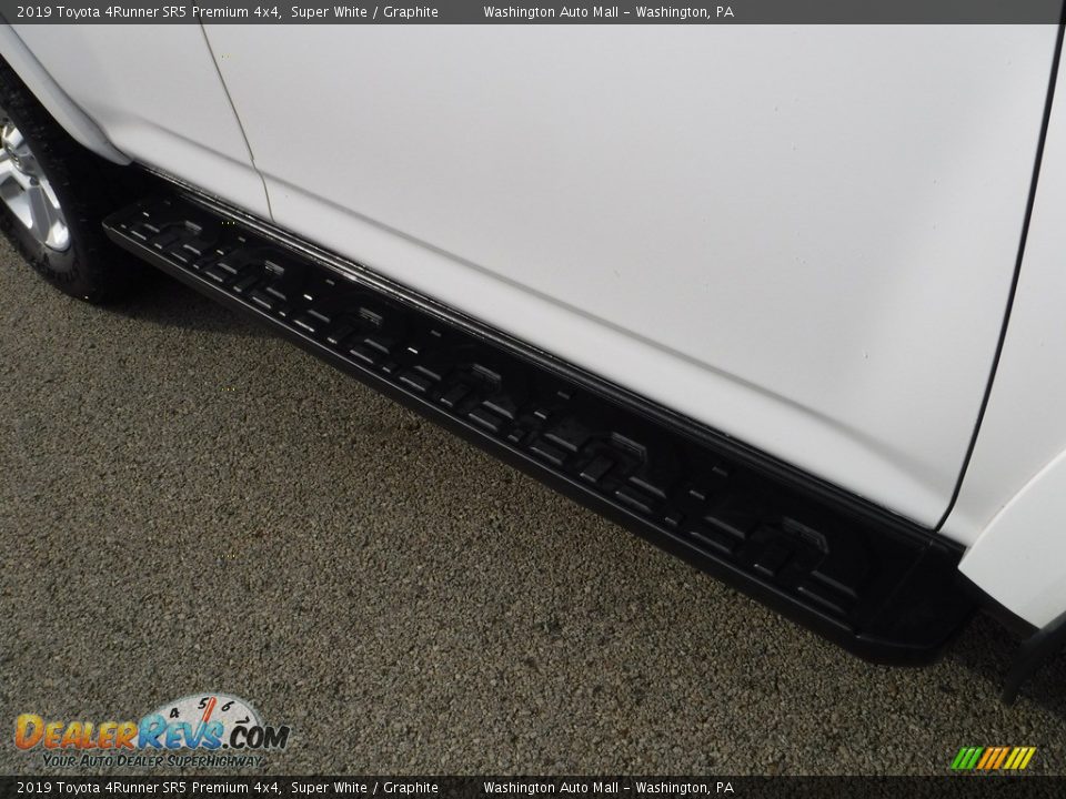 2019 Toyota 4Runner SR5 Premium 4x4 Super White / Graphite Photo #11