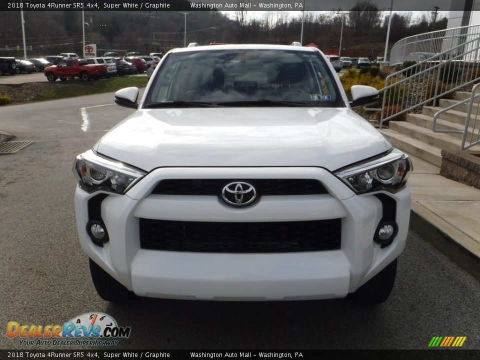 2018 Toyota 4Runner SR5 4x4 Super White / Graphite Photo #16