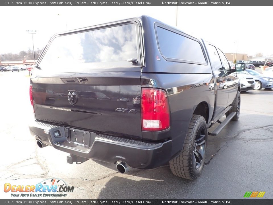 2017 Ram 1500 Express Crew Cab 4x4 Brilliant Black Crystal Pearl / Black/Diesel Gray Photo #7