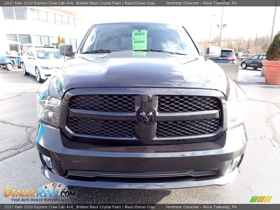 2017 Ram 1500 Express Crew Cab 4x4 Brilliant Black Crystal Pearl / Black/Diesel Gray Photo #12