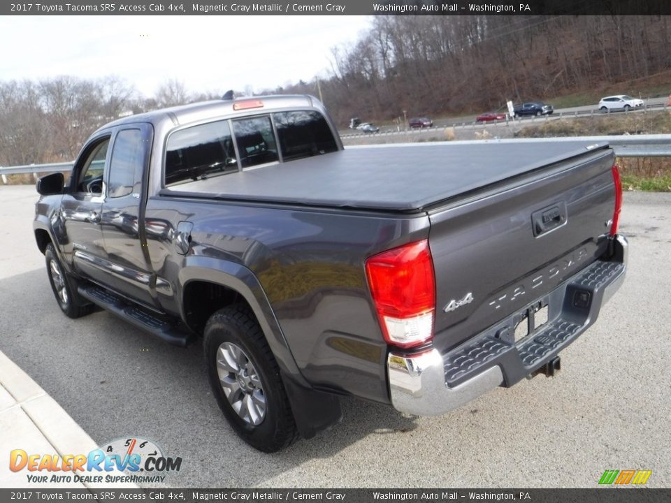 2017 Toyota Tacoma SR5 Access Cab 4x4 Magnetic Gray Metallic / Cement Gray Photo #13