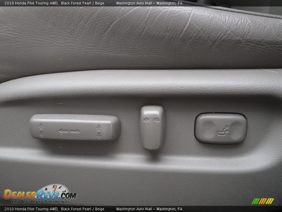 2019 Honda Pilot Touring AWD Black Forest Pearl / Beige Photo #19