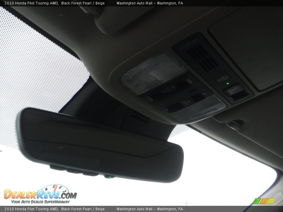 2019 Honda Pilot Touring AWD Black Forest Pearl / Beige Photo #29