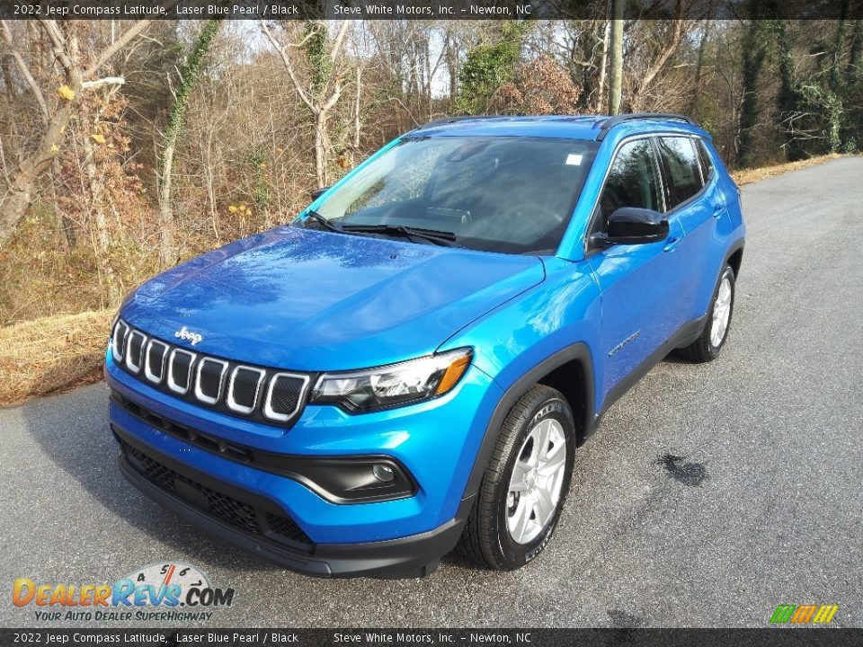 2022 Jeep Compass Latitude Laser Blue Pearl / Black Photo #2