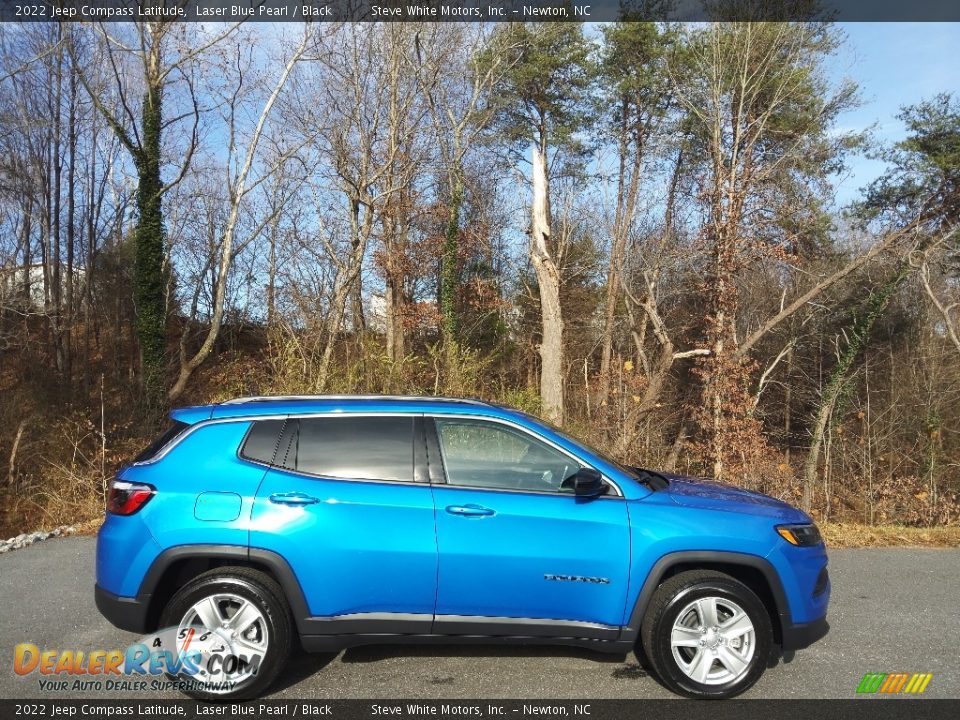 2022 Jeep Compass Latitude Laser Blue Pearl / Black Photo #5