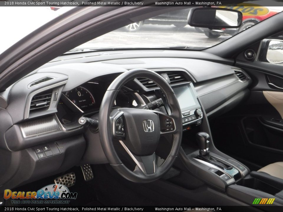 2018 Honda Civic Sport Touring Hatchback Polished Metal Metallic / Black/Ivory Photo #12
