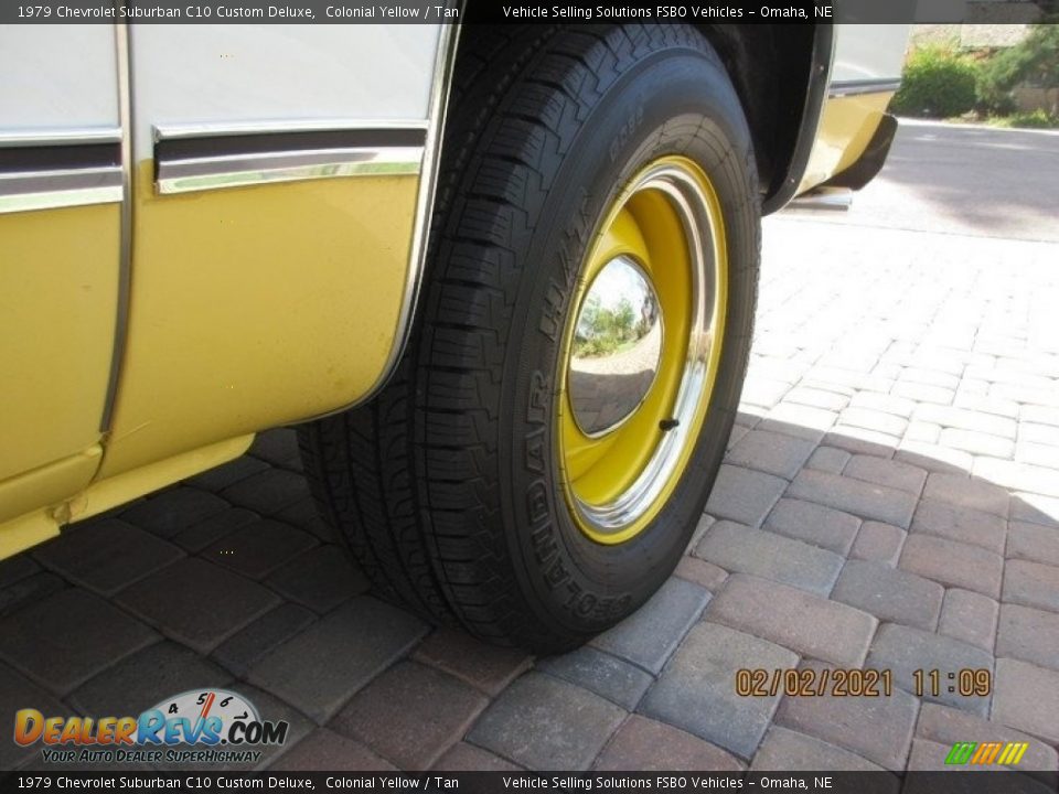 1979 Chevrolet Suburban C10 Custom Deluxe Colonial Yellow / Tan Photo #10