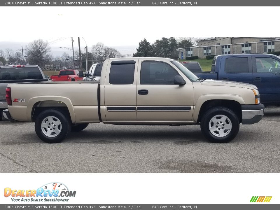 2004 Chevrolet Silverado 1500 LT Extended Cab 4x4 Sandstone Metallic / Tan Photo #2